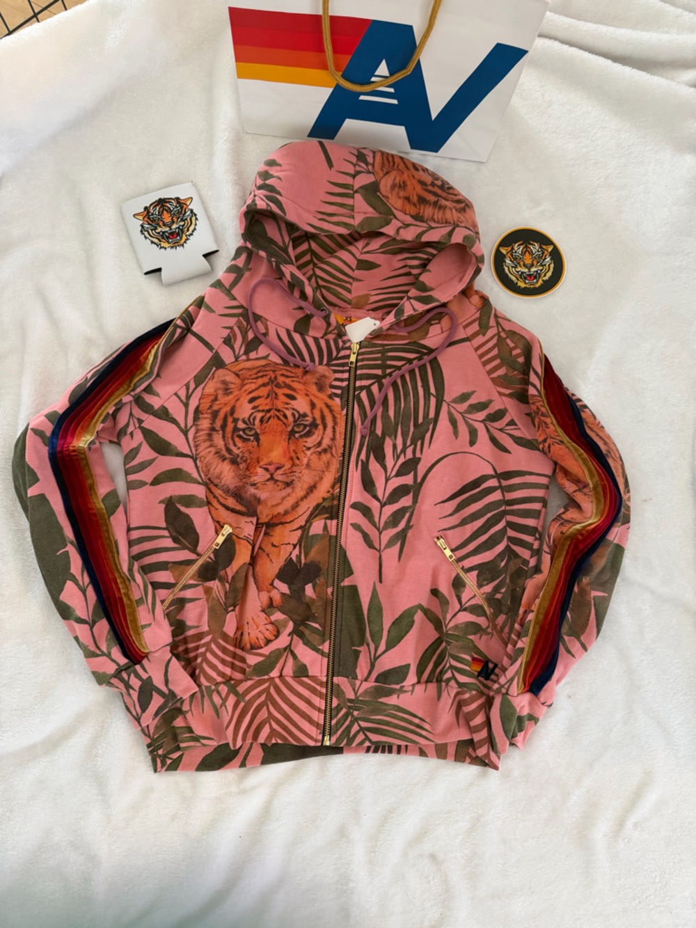 - - NWT Aviator Nation JUNGLE  TIGER Print Zip Hoodie Extra Small RARE